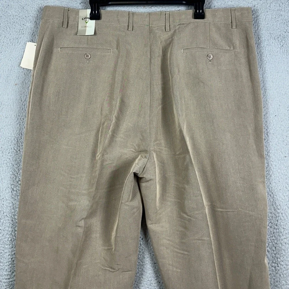 NEW Callaway Pants Mens 44X32 Sand Beige Golf Sport Pleated Dress Straight Leg